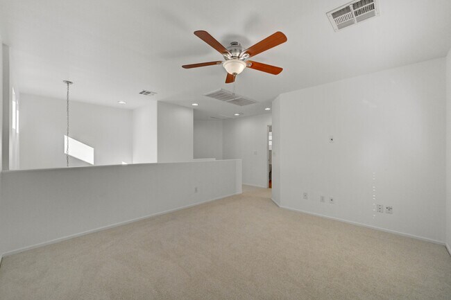 Building Photo - 9947 Corbridge St