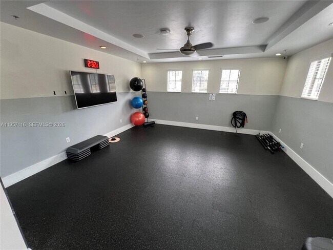 Building Photo - 17065 SW 93rd St