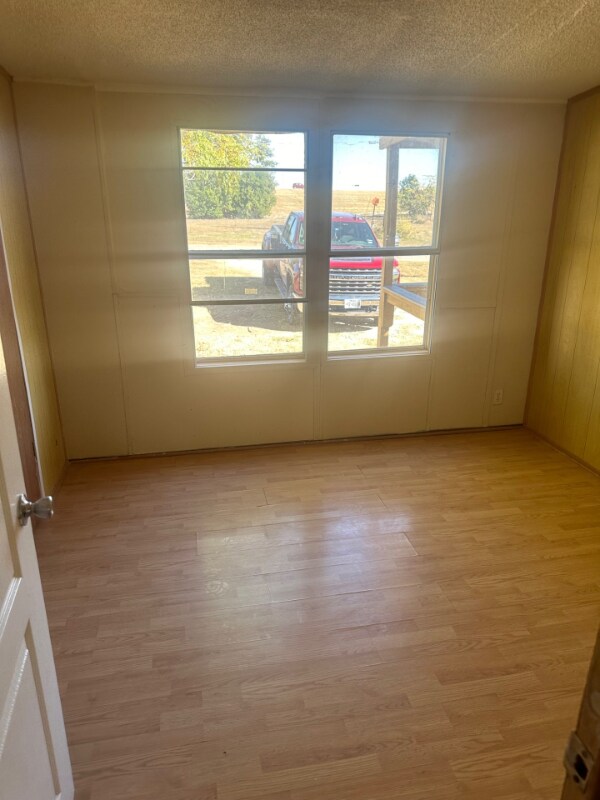 Building Photo - 237 Crescent Creek Ln