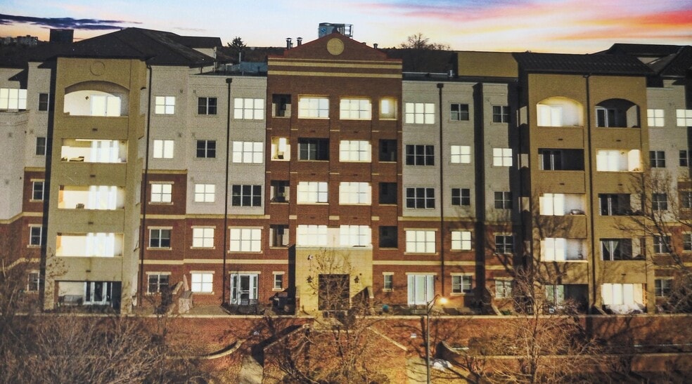 Building Photo - 2200 S University Blvd