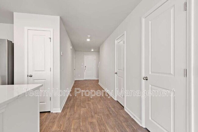 Building Photo - 124 Orchid Bloom Cir