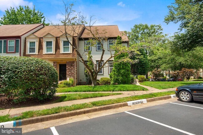 Building Photo - 11951 Sentinel Point Ct
