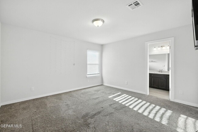 Building Photo - 1033 Candelilla St
