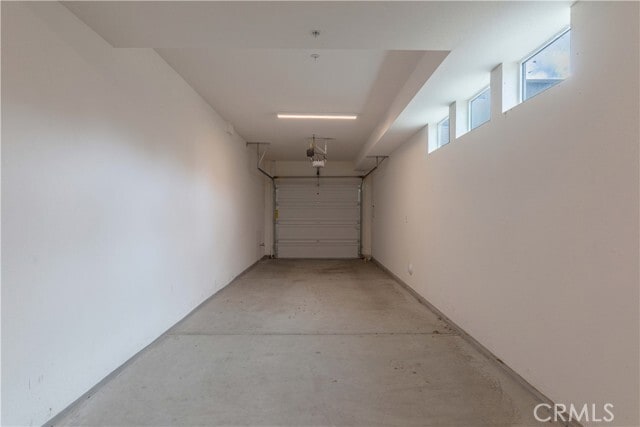 Building Photo - 1114 Epic