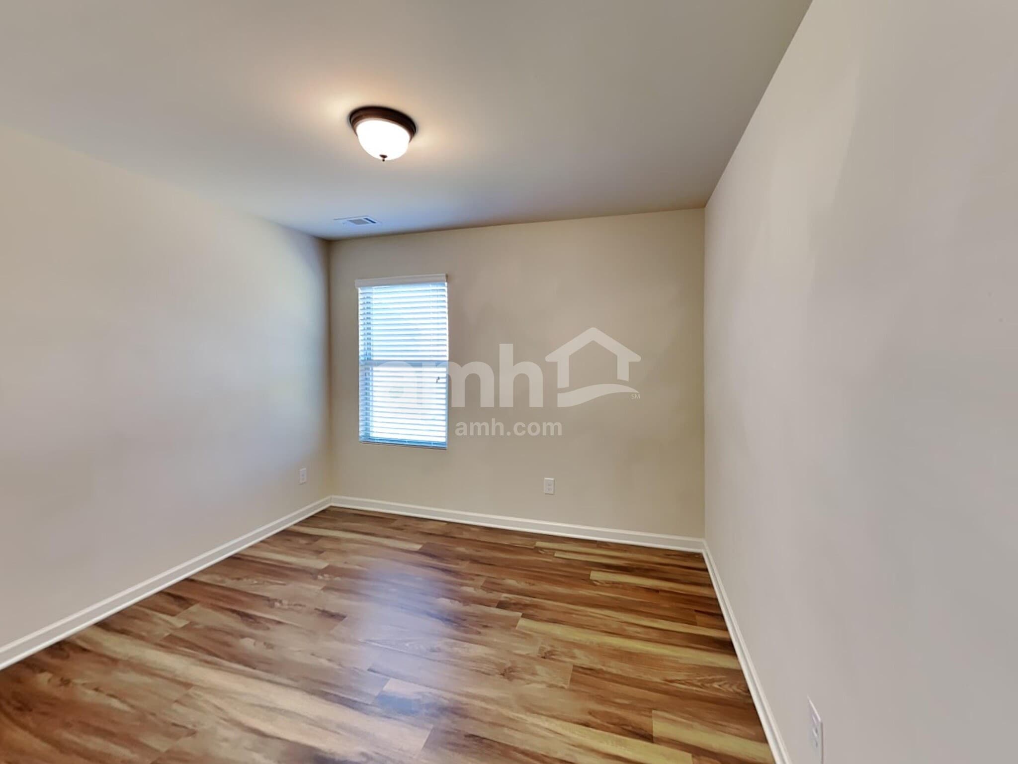 Building Photo - 278 Scotland Dr