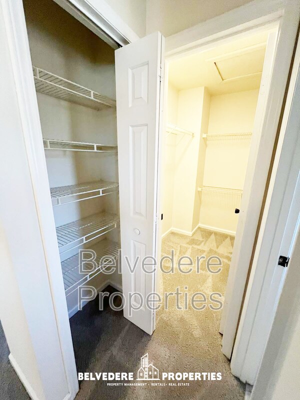 Building Photo - 3726 Wayfarer Dr