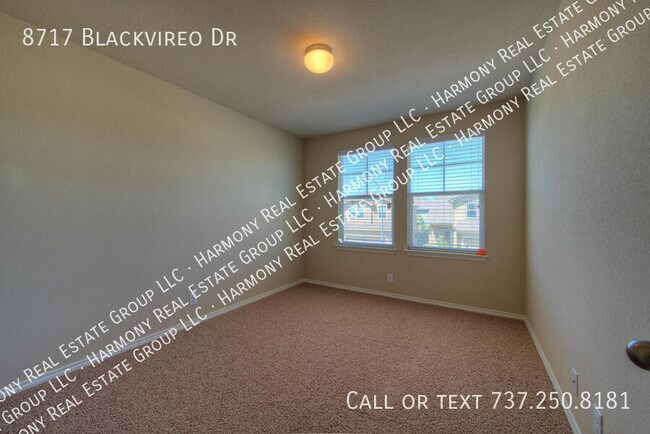 Building Photo - 8717 Blackvireo Dr
