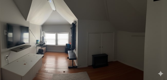 Building Photo - 51 Princeton Rd