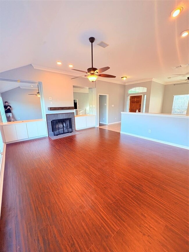 Building Photo - 803 Palos Verdes Dr