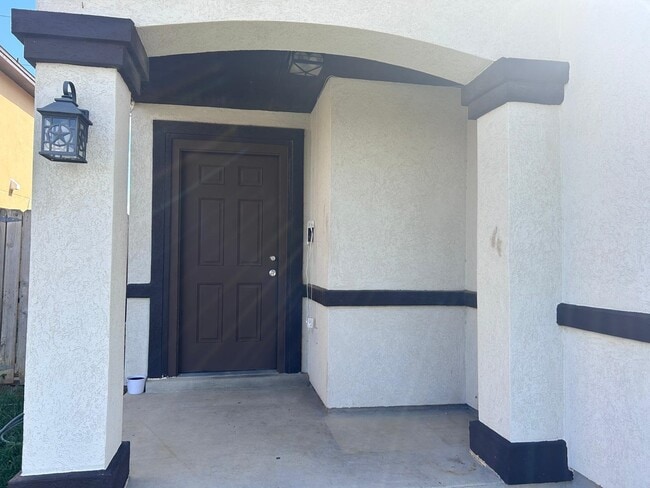 Building Photo - 5407 Simbrah Dr