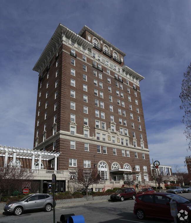 Building Photo - Battery Park Senior Apartments