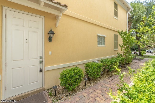 Building Photo - 28495 Villagewalk Blvd