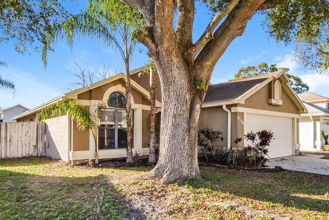 Building Photo - 1048 Vernon Loop