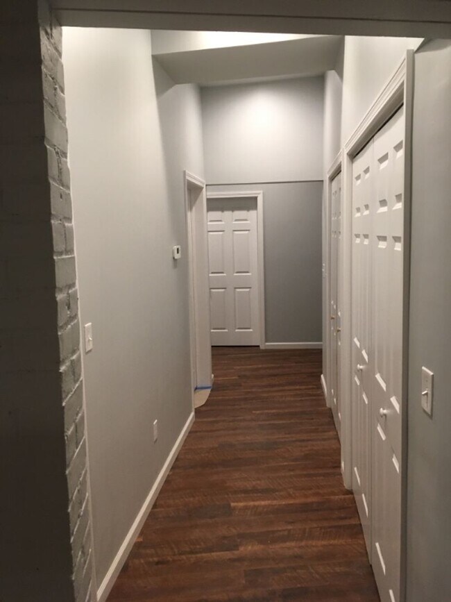 Building Photo - Oversized 3BR/3BA Luxury Home in Wooster S...