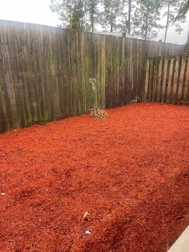 Building Photo - 108 Leeswood Cir