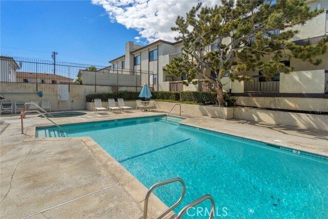 Building Photo - 15000 Halldale Ave