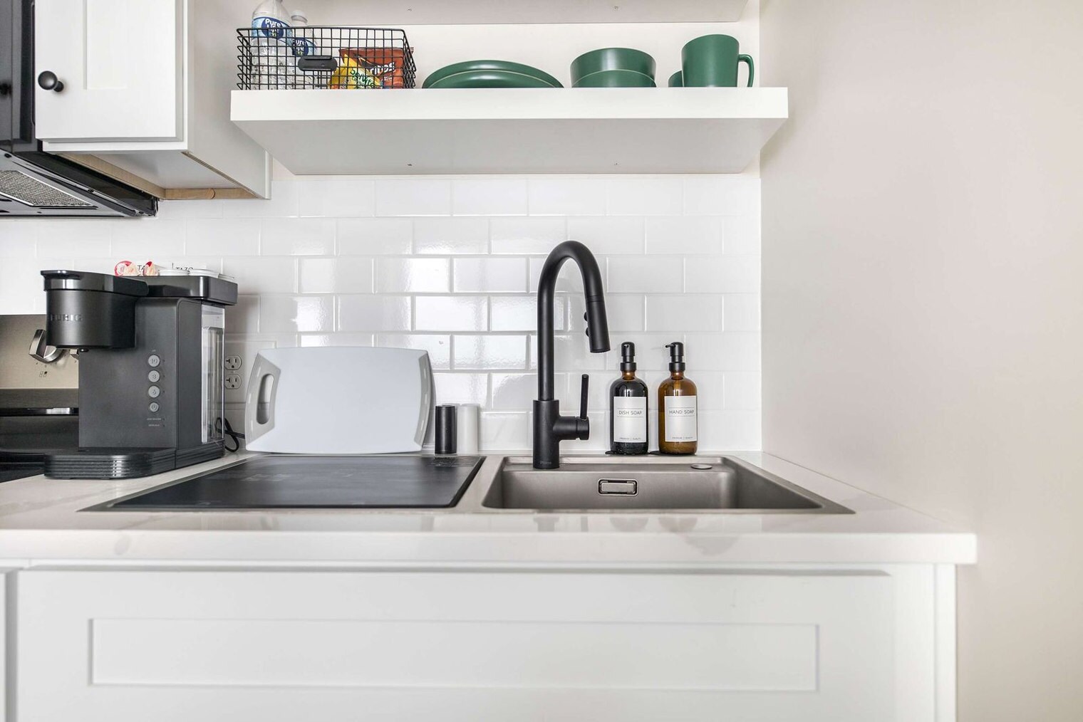 Building Photo - 781 Spring St