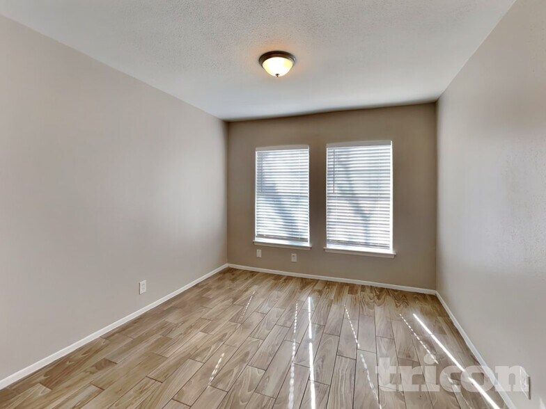 Building Photo - 7150 Elk Trail