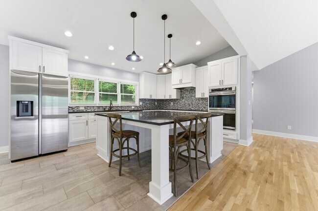 Building Photo - 103 Berkeley Rd