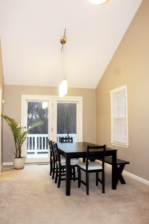 Building Photo - 19 Hillando Dr