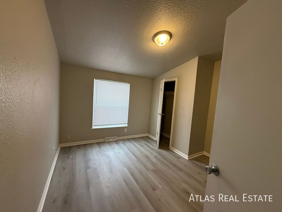 Building Photo - 2990 W C St