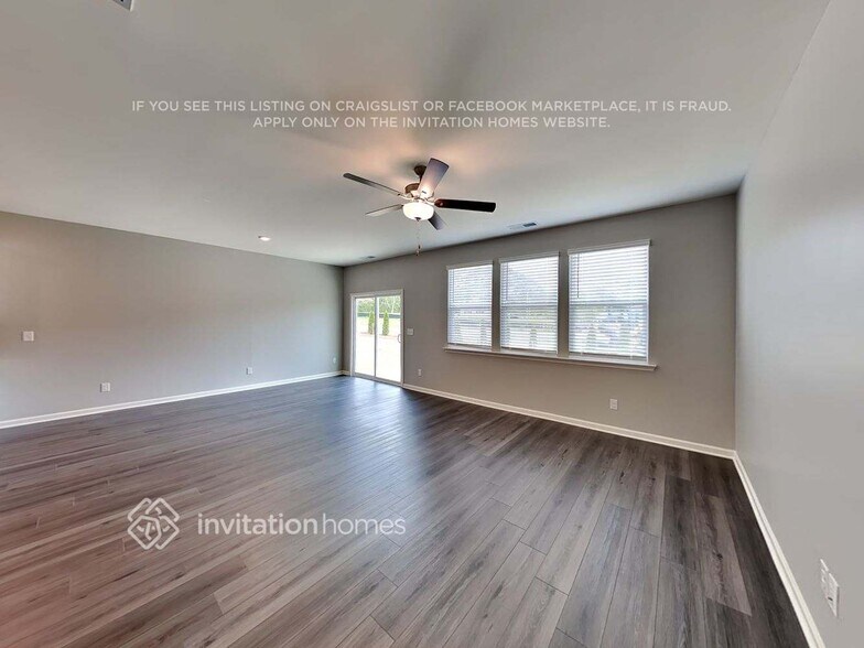 Building Photo - 131 Webster Cir