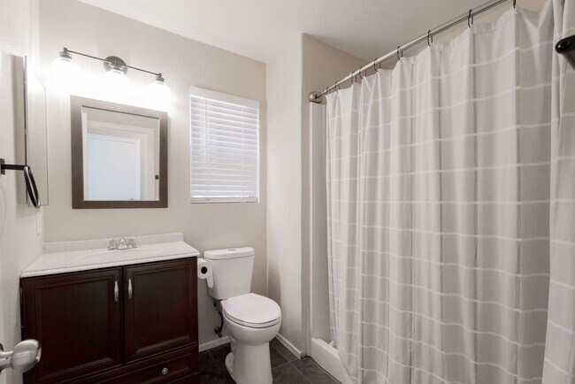 Building Photo - 9668 Belle Regal St - Las Vegas NV 89123