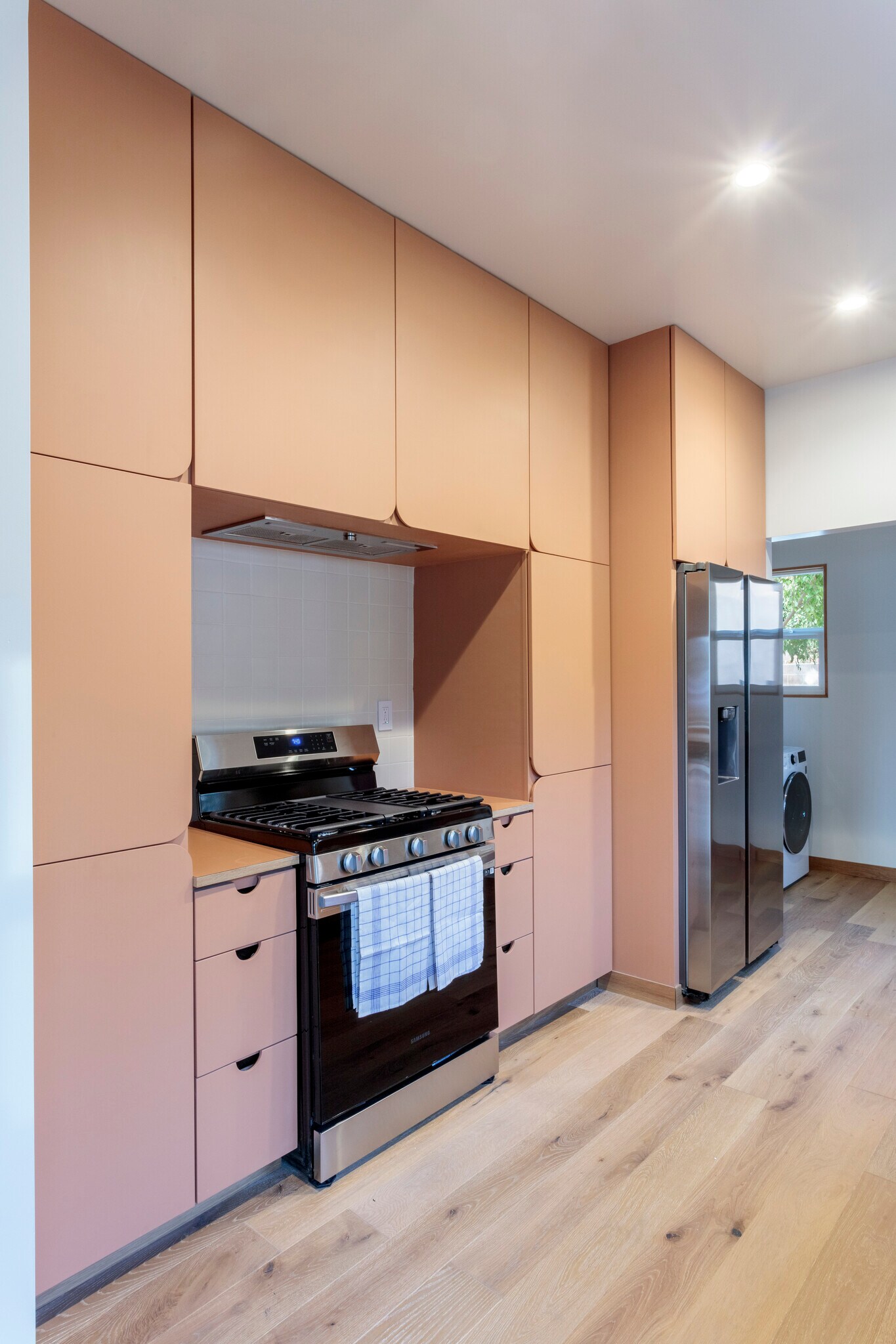 Building Photo - 3361 Hamilton Way