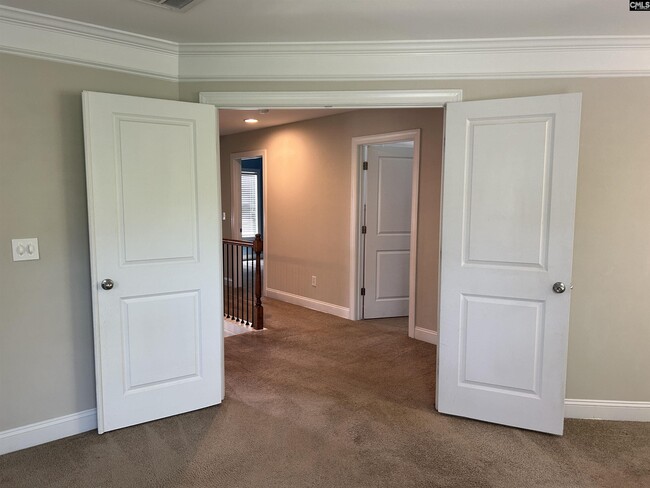 Building Photo - 219 Greenstone Way