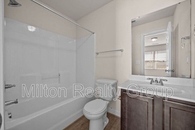 Building Photo - 91 River Stancil Dr