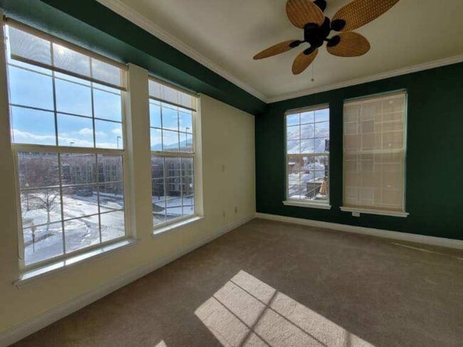 Building Photo - 2 Bed 2 Bath High-End Condo in Downtown Go...