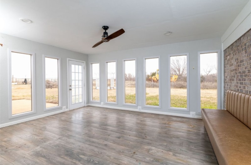 Building Photo - 3193 E State Hwy 114