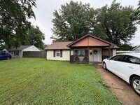 Building Photo - 222 Euclid Dr