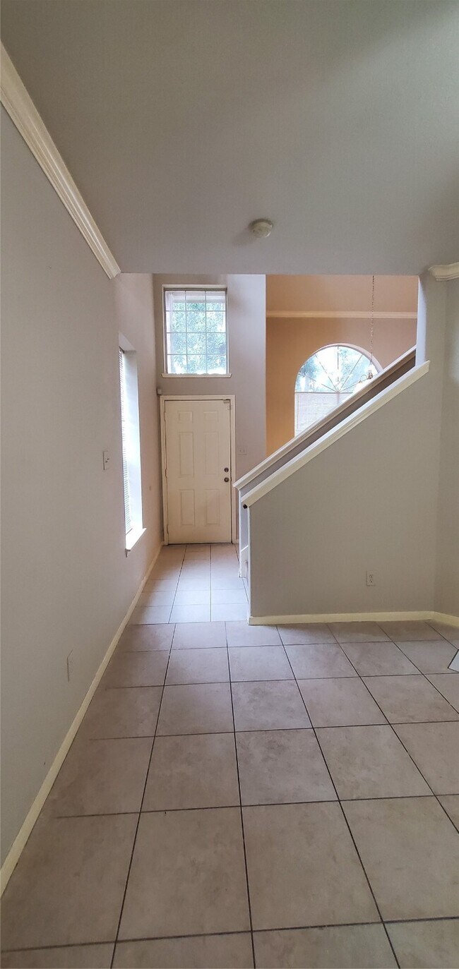 Building Photo - 16331 Woma Ct