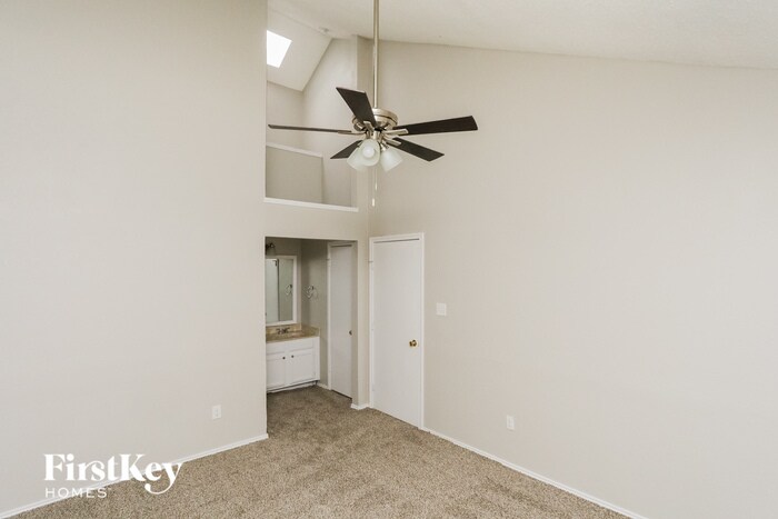 Building Photo - 1620 Hunterwood Dr