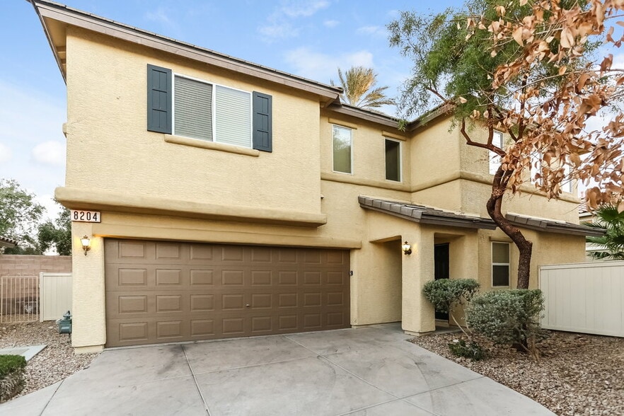 Primary Photo - 8204 W Wildwood Glen Dr