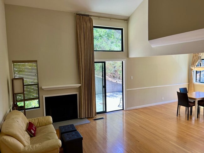 Building Photo - Great Natural light, Treetop Views with 2 Primary Suites plus OFFICE and a 2 car garage, It is li...