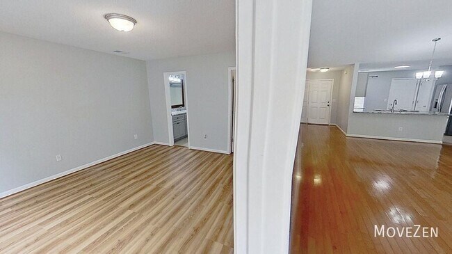 Building Photo - 21 Reedy River Way