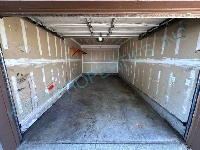 Building Photo - 2211 SE 96th Dr