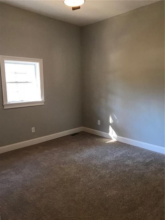 Building Photo - 1280 Arkwright Pl SE