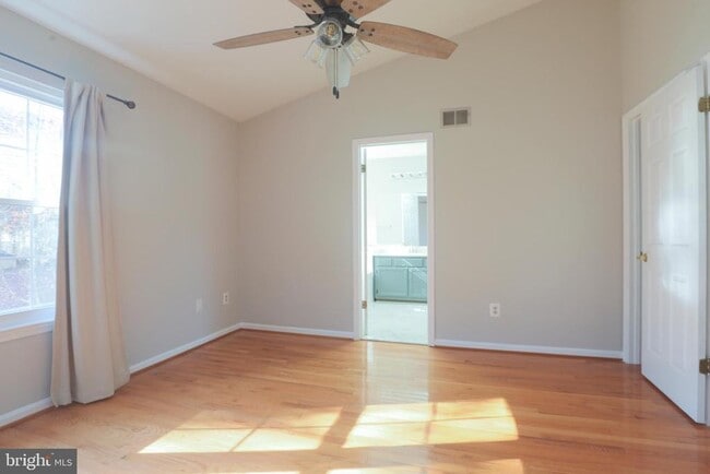 Building Photo - 12304 Sea Pearl Ct