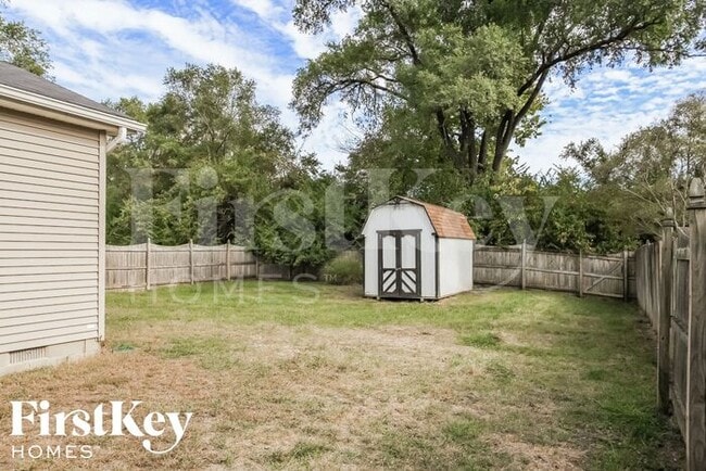 Building Photo - 597 Diamond Loop