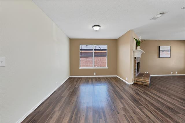 Building Photo - 115 Walnut Dr