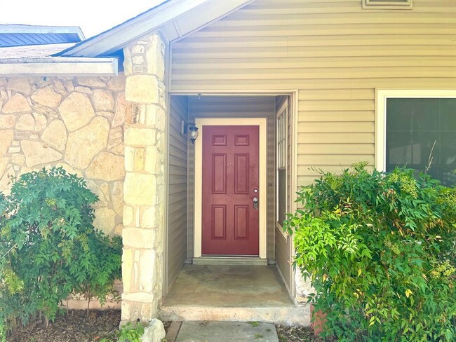 Building Photo - 8905 Curlew Dr