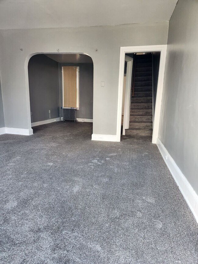 Building Photo - 255 S Belvidere Ave