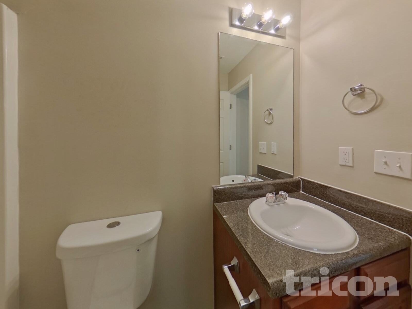 Building Photo - 2880 Chilhowee Dr