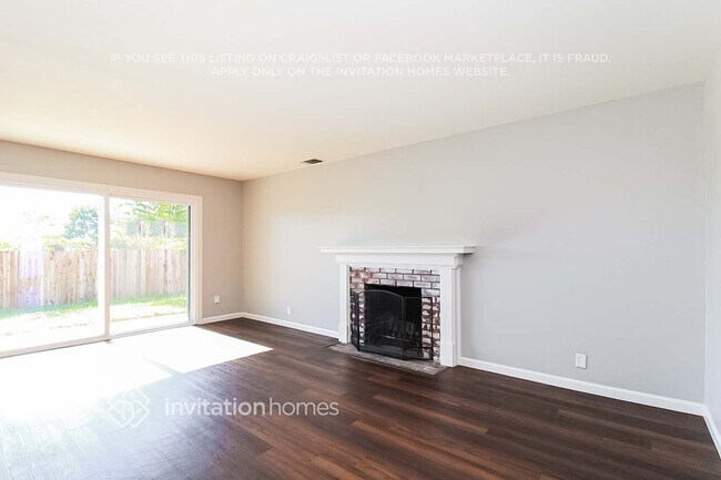 Building Photo - 5404 Calistoga Way