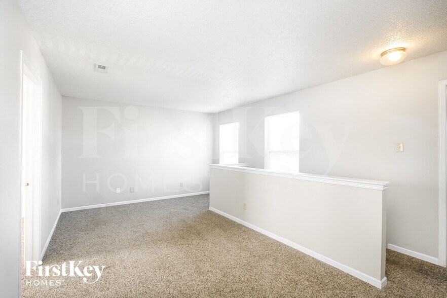 Building Photo - 6321 Monteo Dr