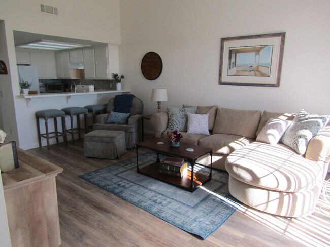 Building Photo - Gorgeous 1 Bed, 1 Bath Updated Condo in Shell Beach, Ample Amenities and All Utilities Included!