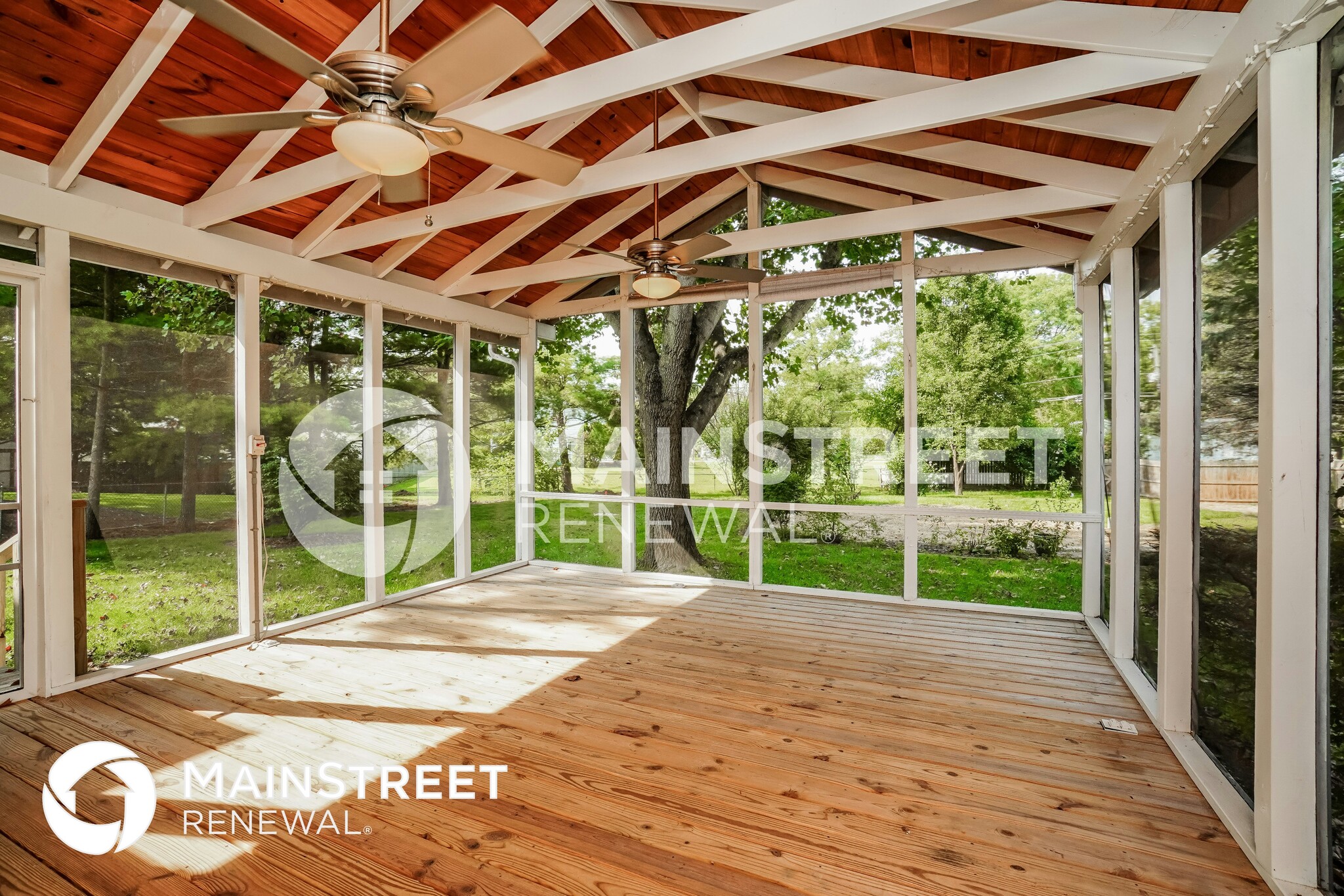 Building Photo - 171 Parkview Dr